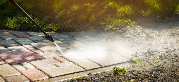 Best Pool Deck Cleaning  in Kenly, NC
